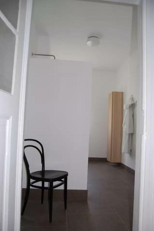 Schoener Wohnen Im Denkmal - Grosszuegig Geschnitten, Kostenfreies Wlan Leipzig Exterior photo